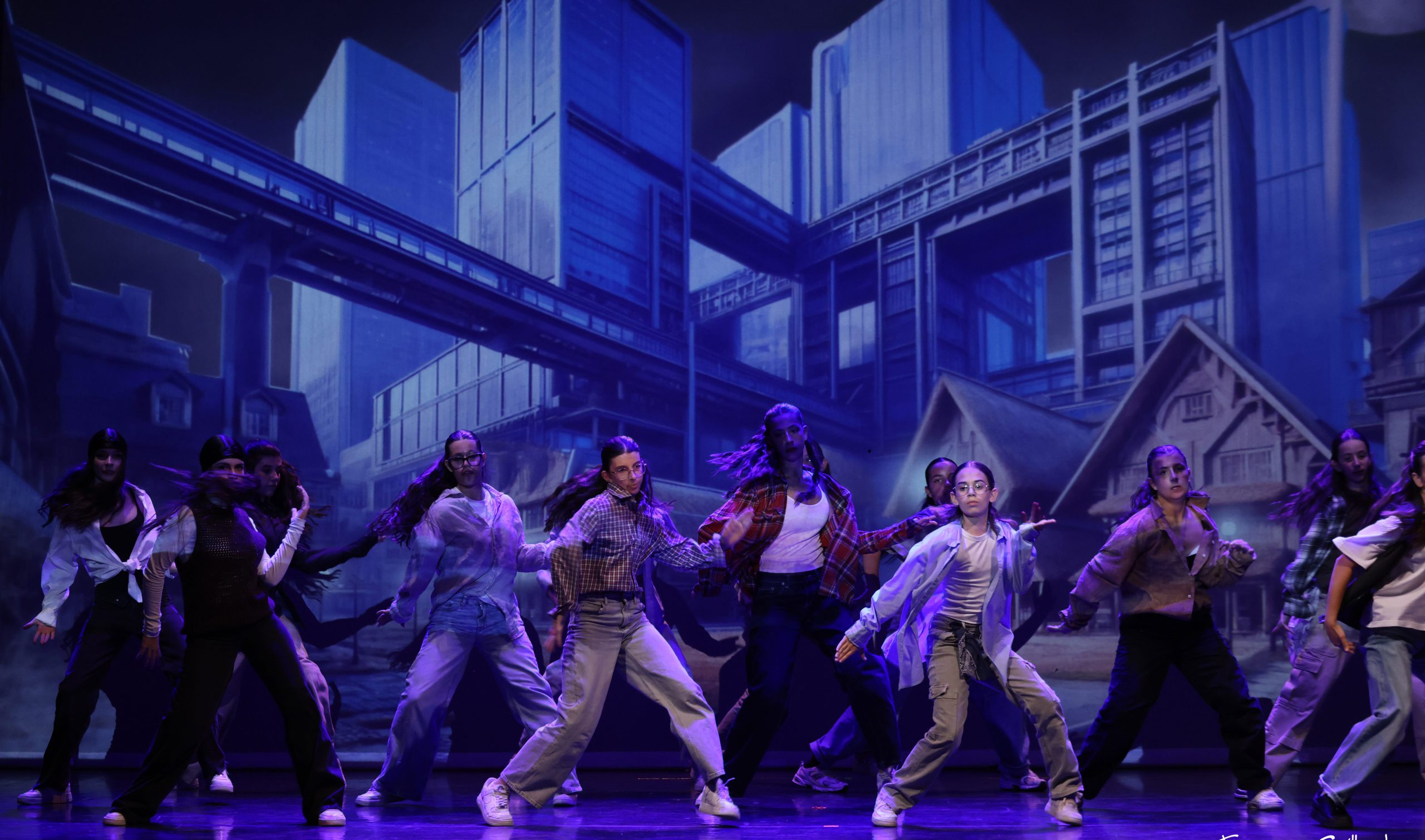 Lezione di hip hop nella sede OFFART di Cesenatico
